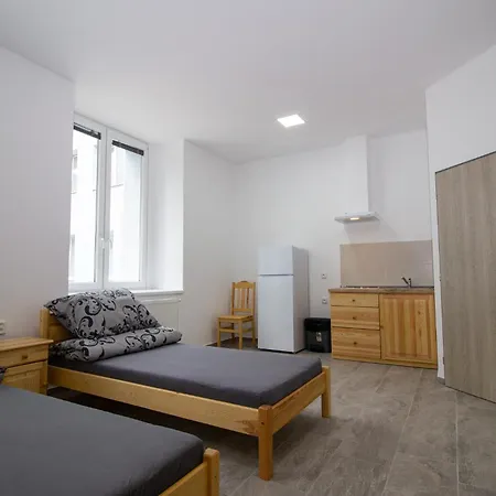 Amz Hostel Brandýs nad Labem-Stará Boleslav